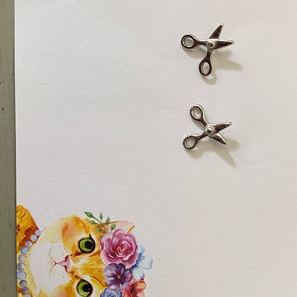 SCISSORS ♡ SILVER  Hair Stylist Minimalist Steel Stud Earrings Crafter - Picture 2 of 4